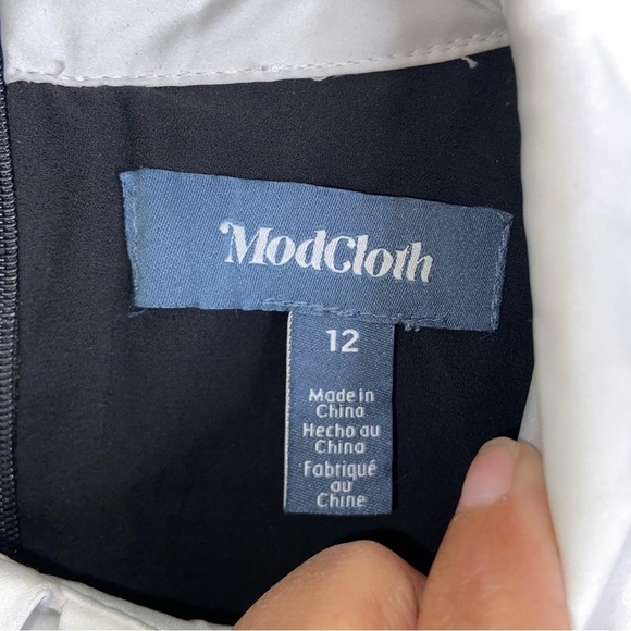 ModCloth Reigning Starlet A-line Sequins Dress Size 12 NEW - Picture 6 of 7